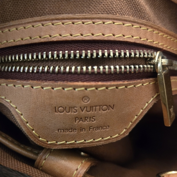 Louis Vuitton Vavin Tote Bag - Picture 3 of 10